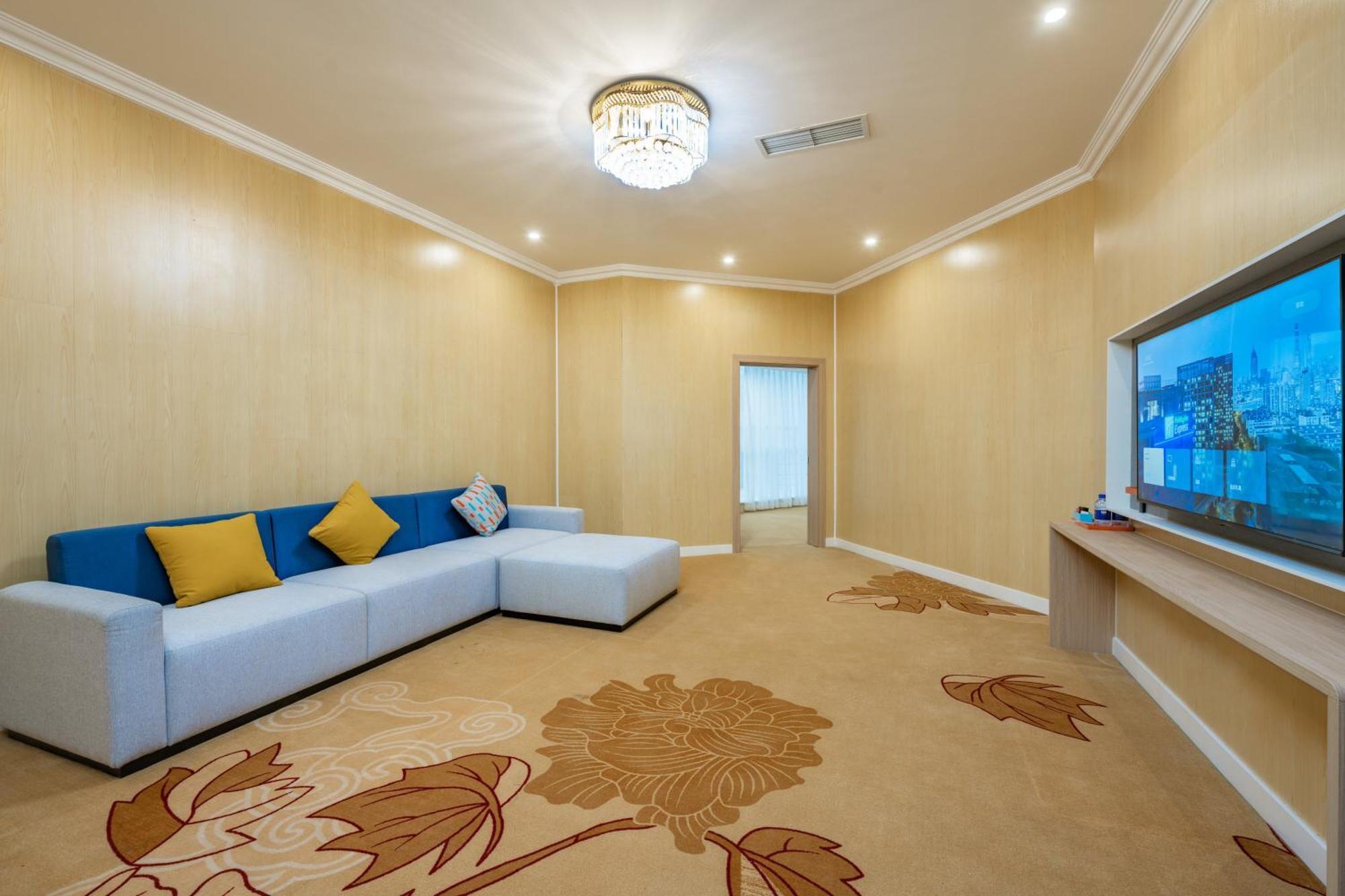 Express Tianfu Square By Ihg - Chunxi Road And Kuanzhai Alley
