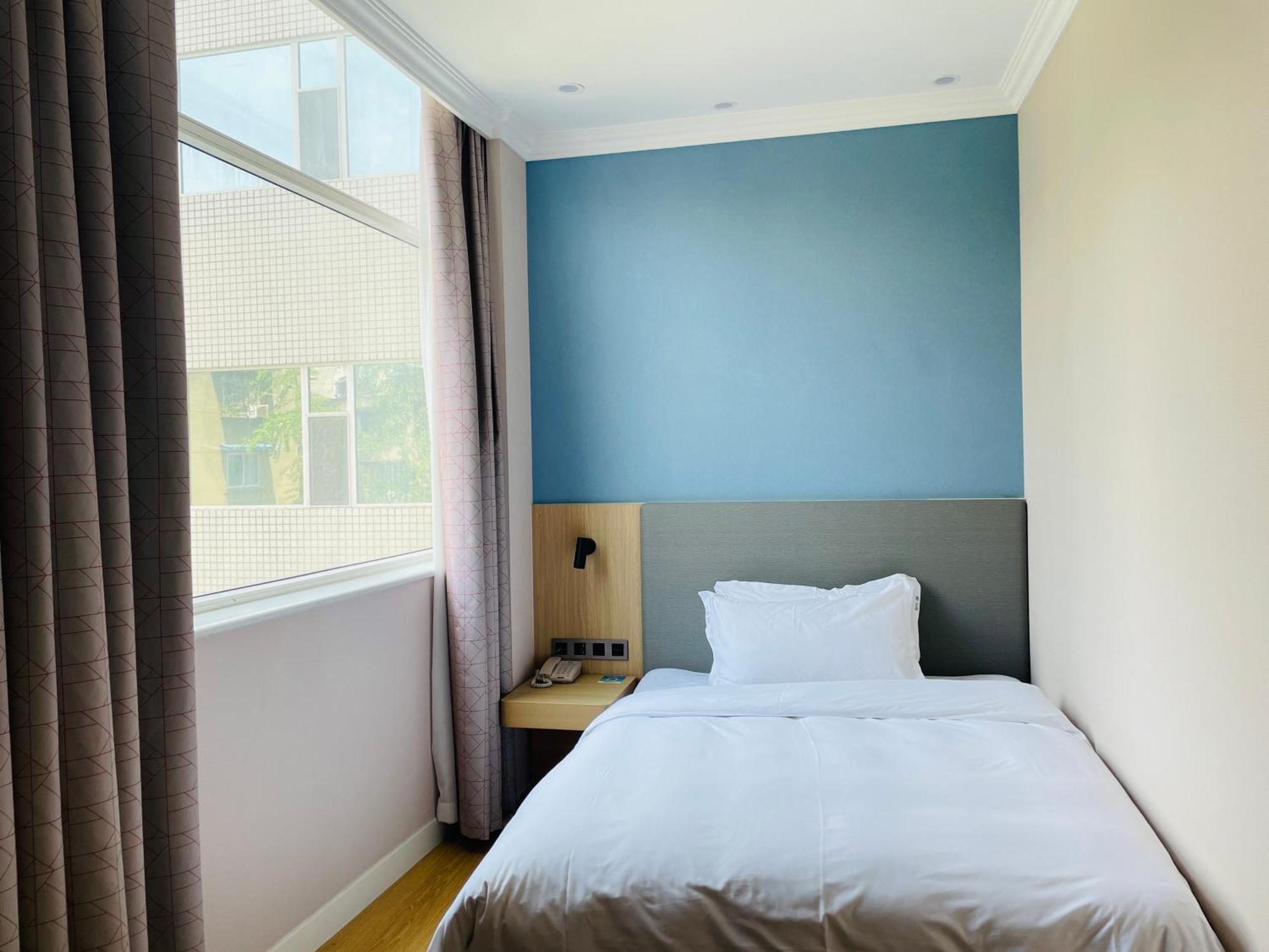 Express Tianfu Square By Ihg - Chunxi Road And Kuanzhai Alley 4* Чэнду