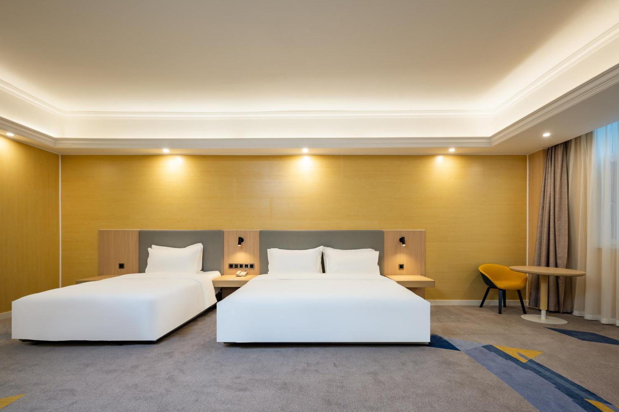 Express Tianfu Square By Ihg - Chunxi Road And Kuanzhai Alley 4*
