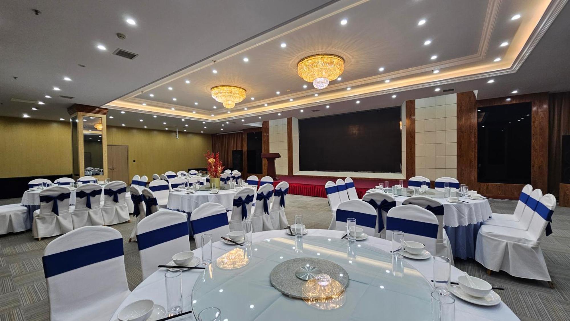 Express Tianfu Square By Ihg - Chunxi Road And Kuanzhai Alley Hotel Chengdu